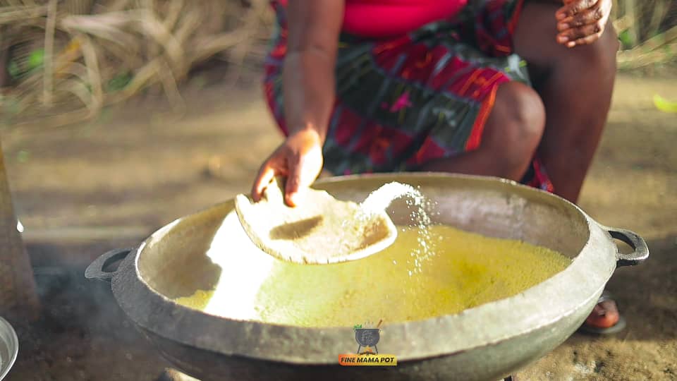 Fried Garri - Fine Mama Pot